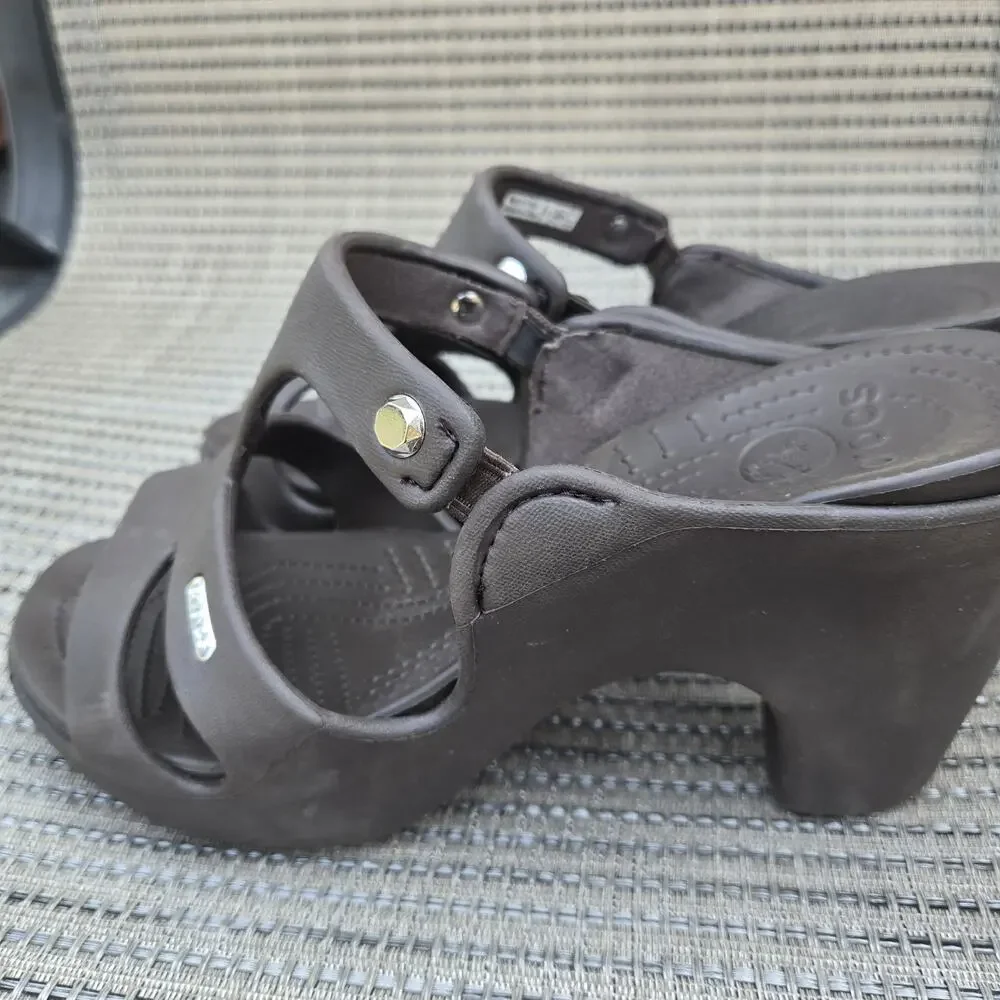 Crocs Women's Cyprus IV Open Toe Slip-on Heel Sandals Strappy Brown Size 9‎